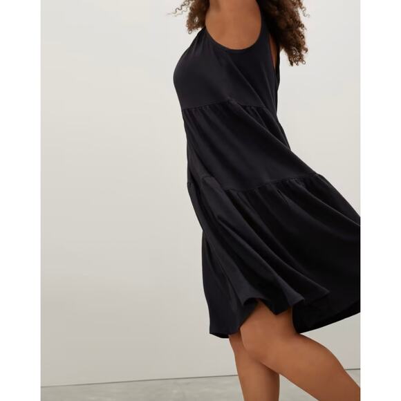 Everlane Black Midi Dress - Picture 2 of 14